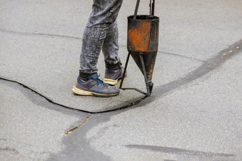 Hot Tar Driveway Sealing in San Antonio, TX